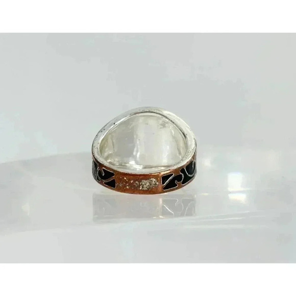 Vintage Silver Tone Enamel Swirl Design Tapered Retro Modernist Ring - Size 6.75 - Picture 5 of 7